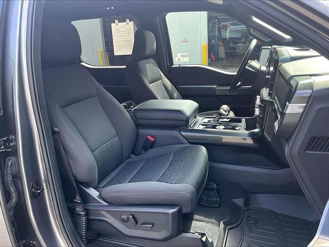 Used 2023 White Ford XLT image 7