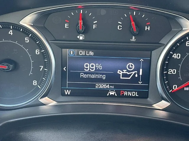 Used 2024 White Chevrolet LT image 23