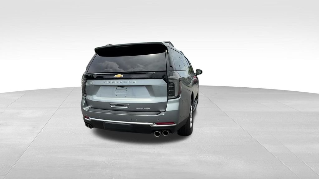 Used 2025 Gray Chevrolet Premier image 7