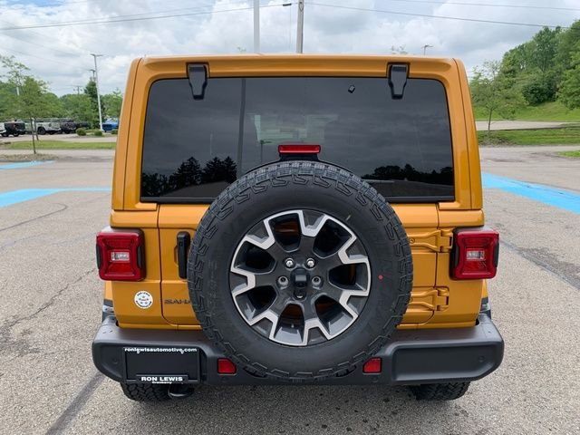 New 2026 Goldilocks Exterior Paint Jeep Sahara image 4
