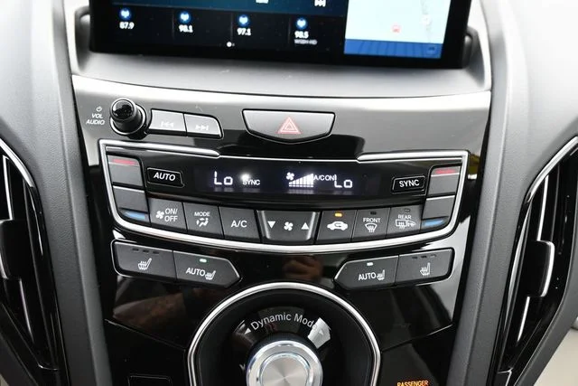 Used 2025 White Acura Technology Package image 36