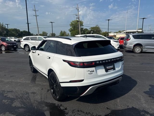 Used 2019 White Land Rover S image 3