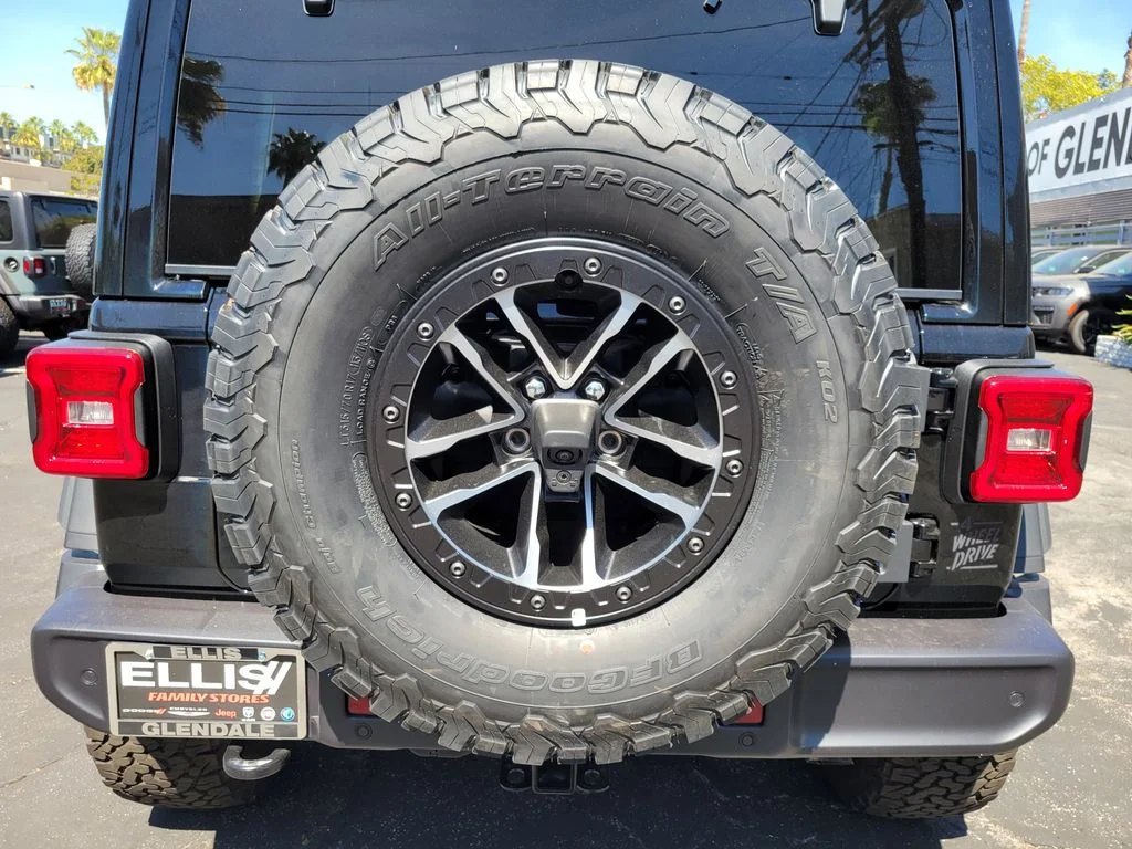 New 2026 Black Clear-Coat Exterior Paint Jeep Willys image 22