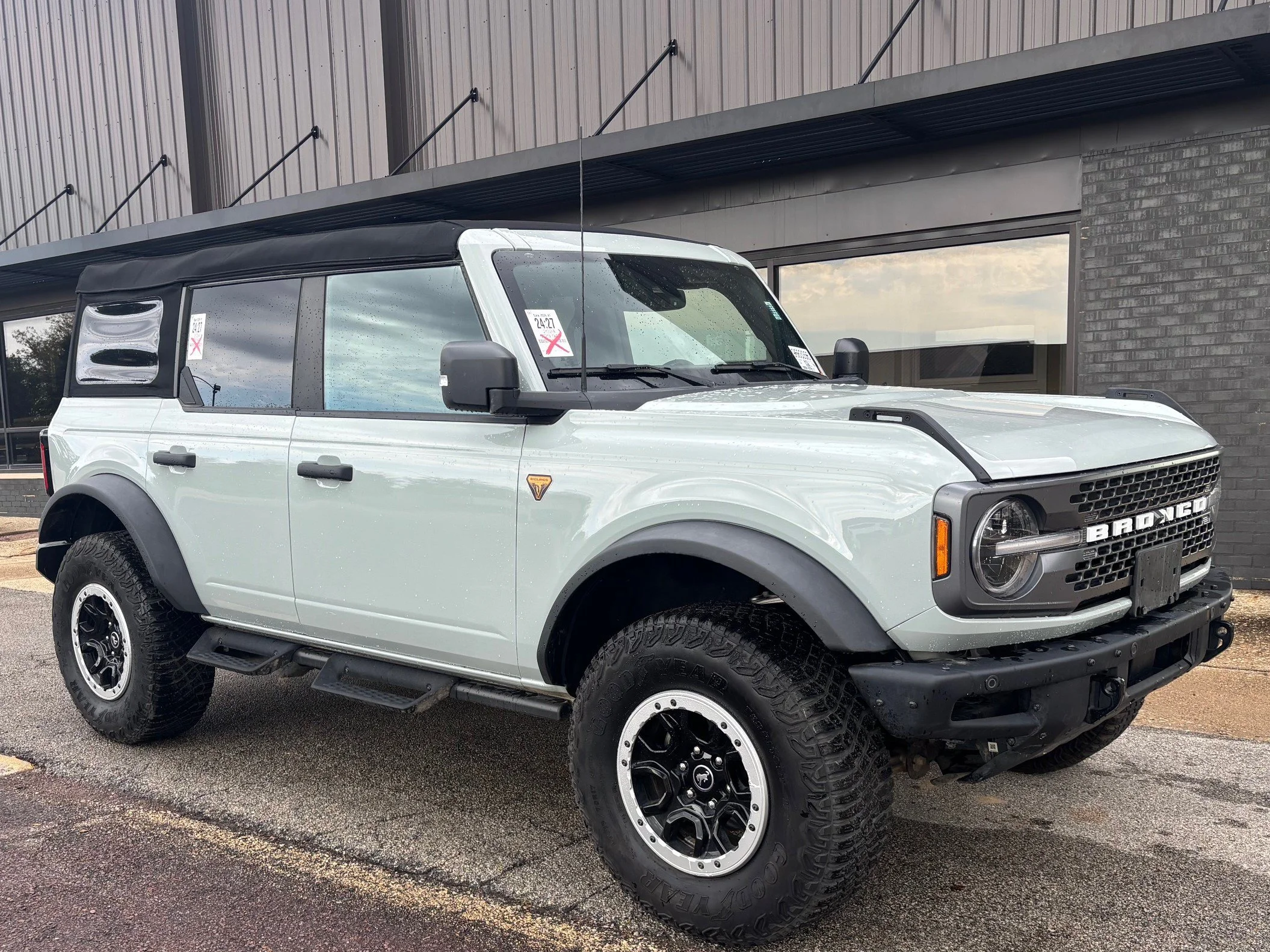 Used 2024 Cactus Ford Badlands image 3