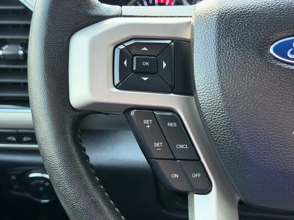 Used 2019 Black Ford Lariat image 18