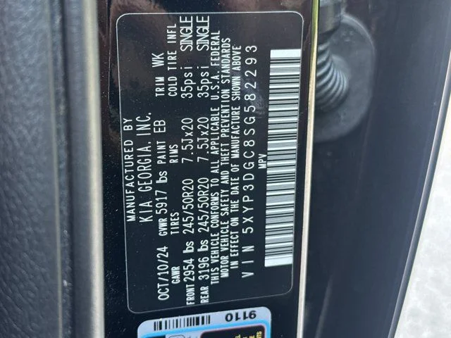 Used 2025 Black Kia EX X-Line image 39