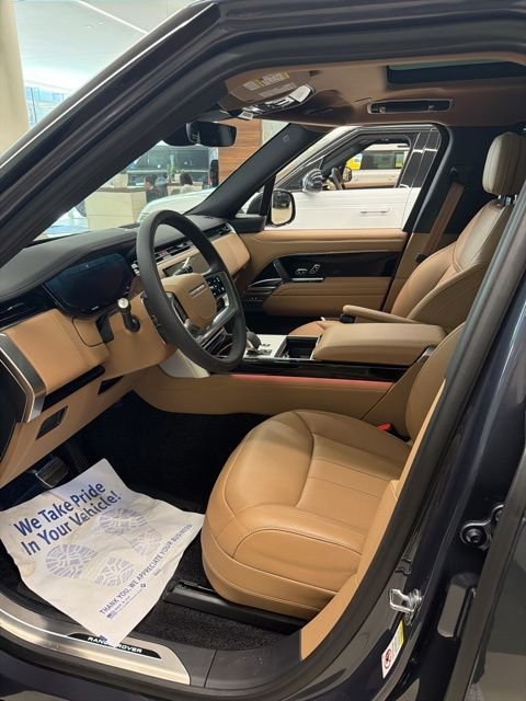 New 2026 Varesine Blue Land Rover SE image 8