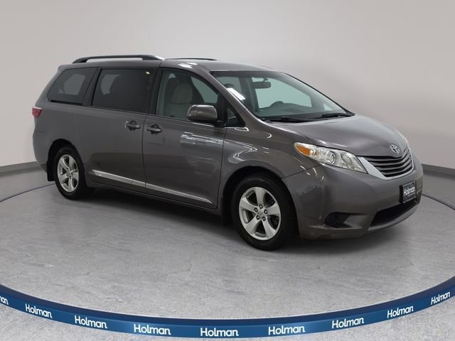 Used 2016 Gray Toyota LE image 4