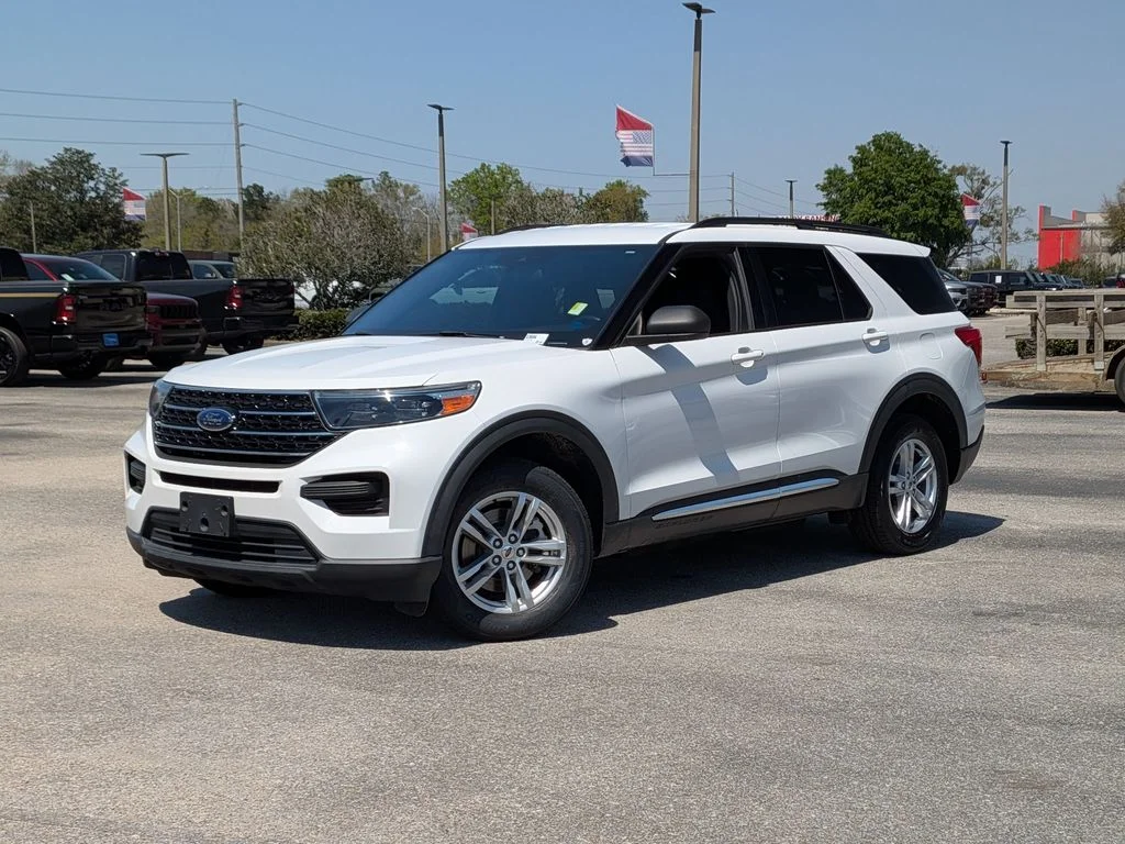 2020 Ford Explorer XLT 4WD's photo