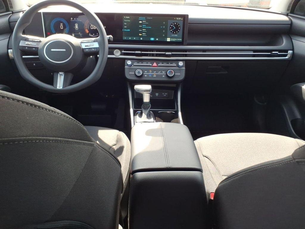 New 2026 Gray Hyundai SE FWD image 12