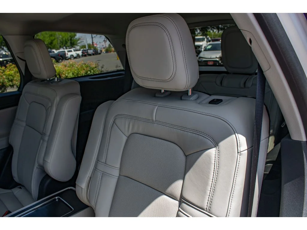 New 2026 PRISTINE WHITE METALLIC Lincoln Reserve image 20