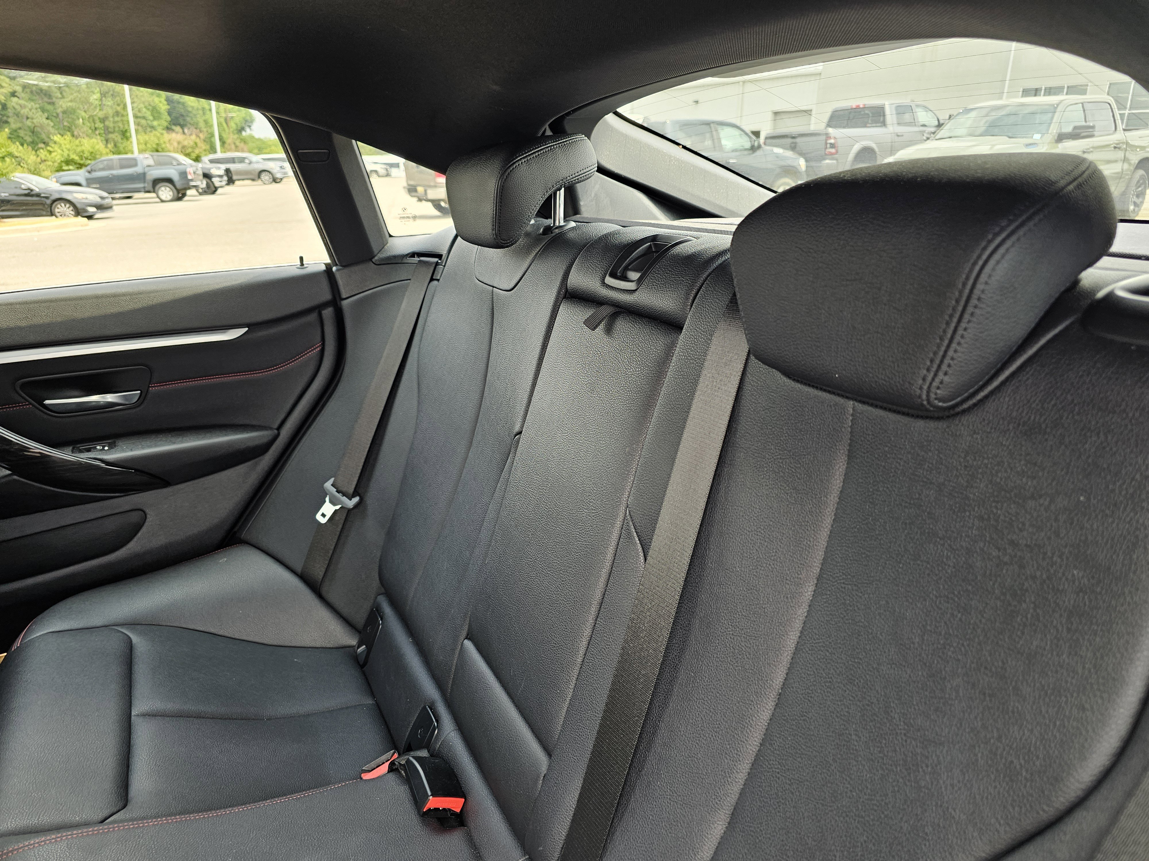 Used 2019 Jet Black BMW 430i xDrive image 33