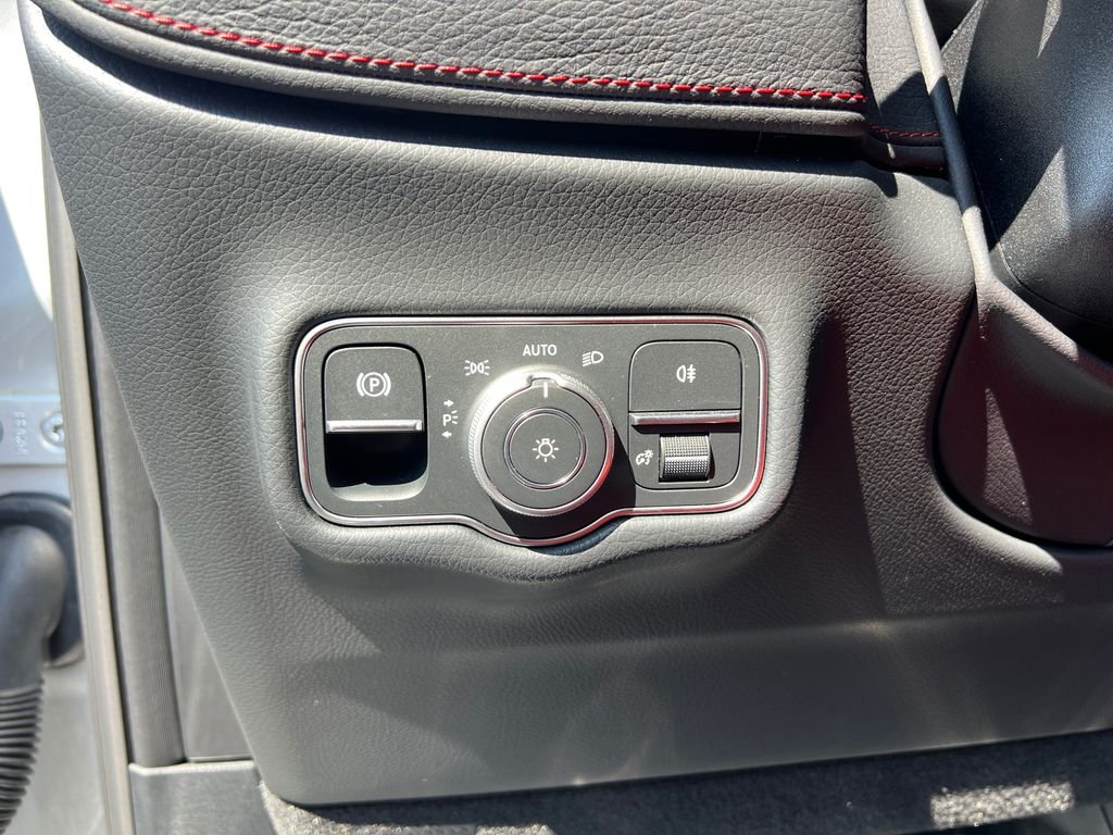 Used 2026  Mercedes-Benz G 63 AMG® image 14