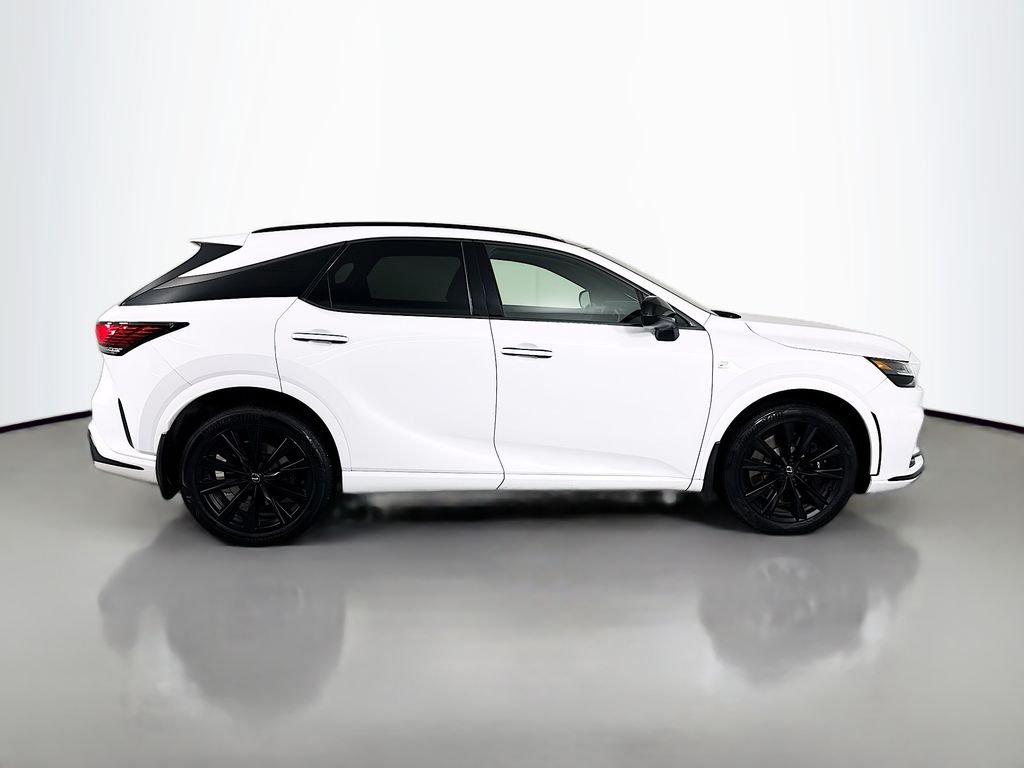 Used 2023 White Lexus 500h F SPORT Performance image 8