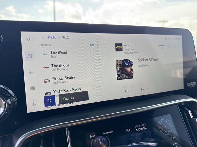Certified Used 2025 White Lexus 700h Luxury image 16