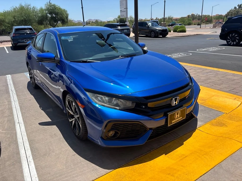 Used 2018 Blue Honda Si image 3