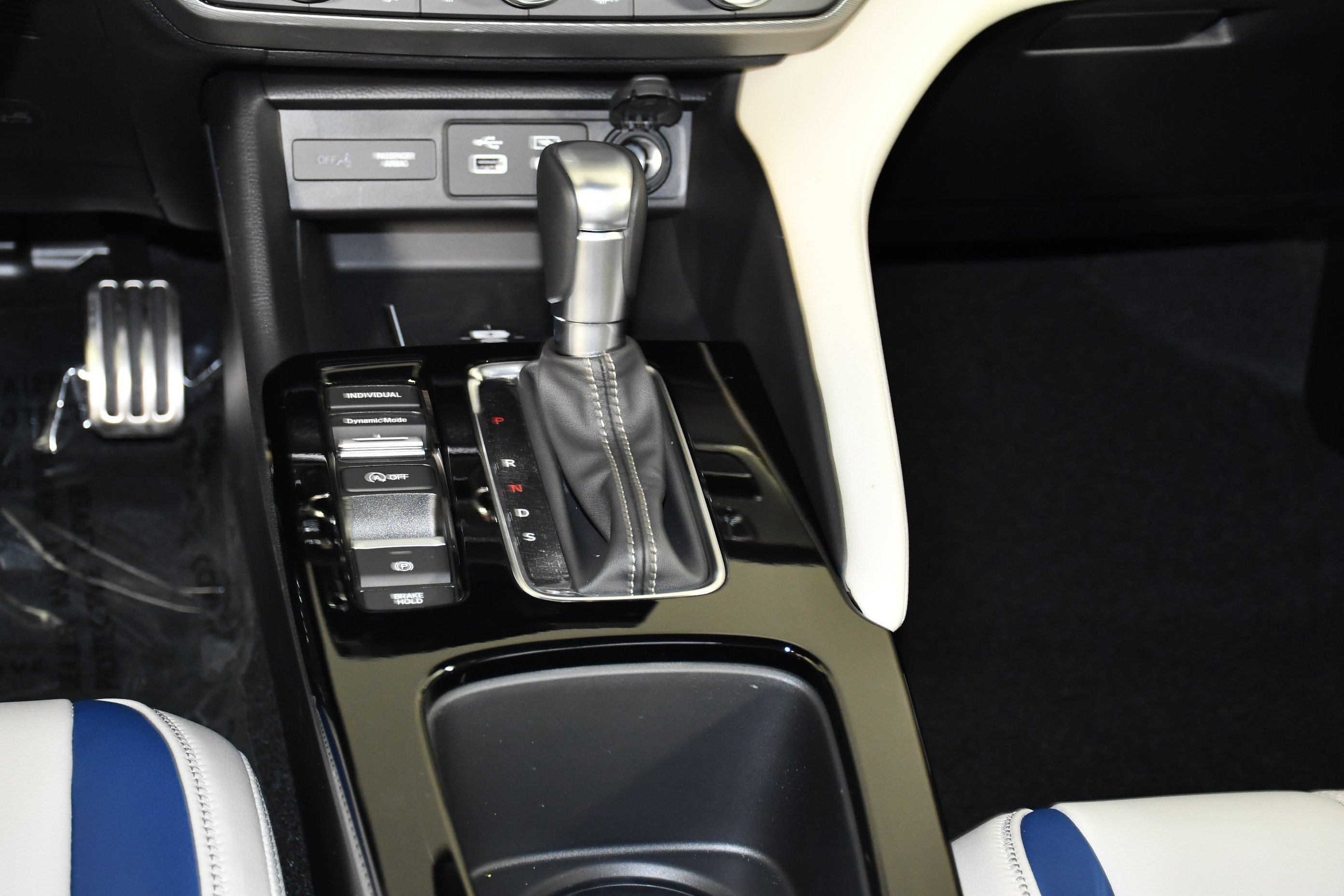 New 2026 Double Apex Blue Pearl Acura w/A-Spec Technology Package image 13