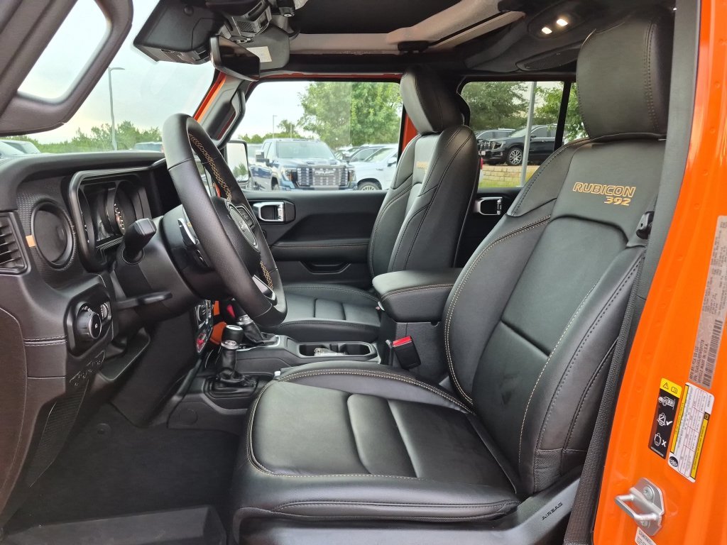 Used 2025  Jeep Rubicon 392 image 18