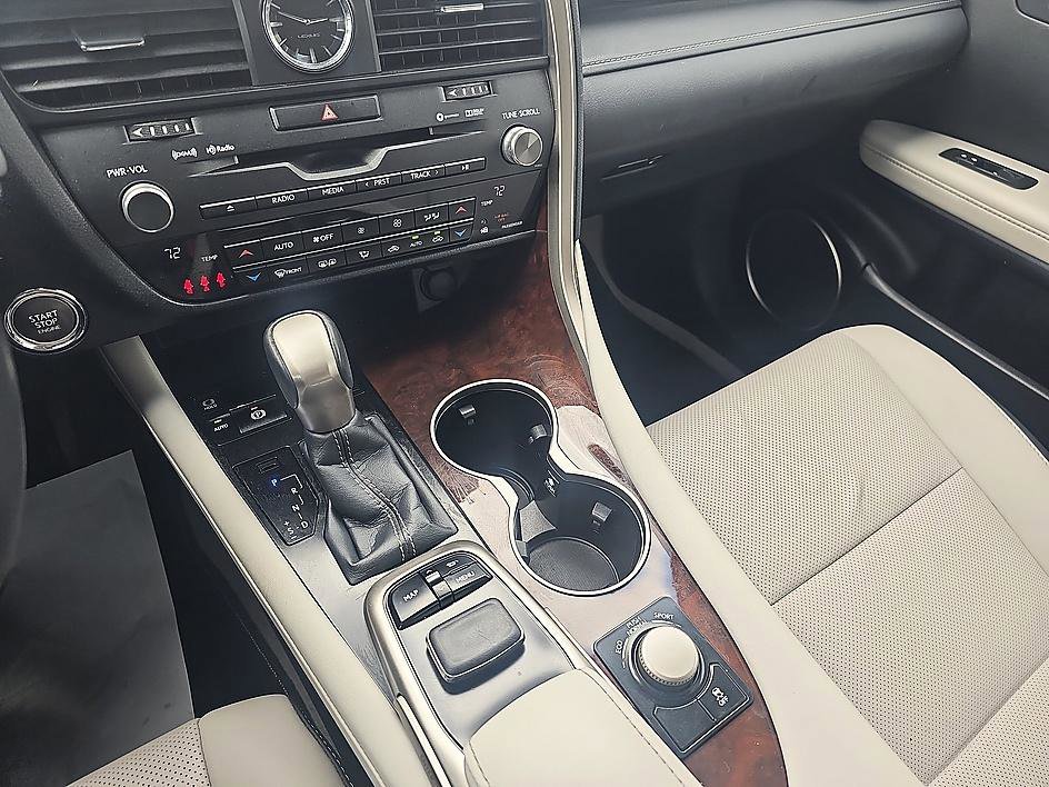 Used 2017 Silver Lining Metallic Lexus RX 350 Premium image 24