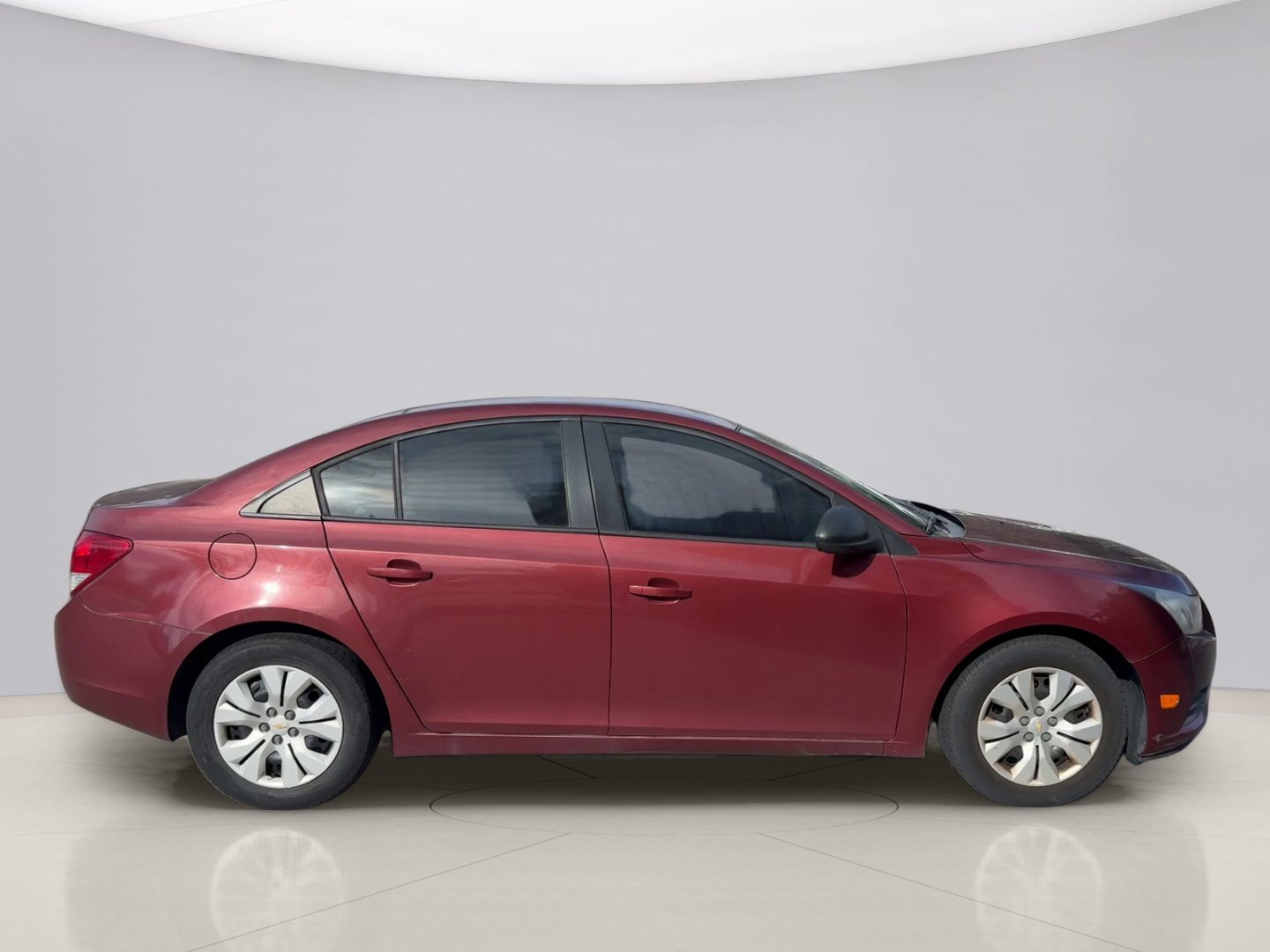 Used 2013 Red Chevrolet LS image 6