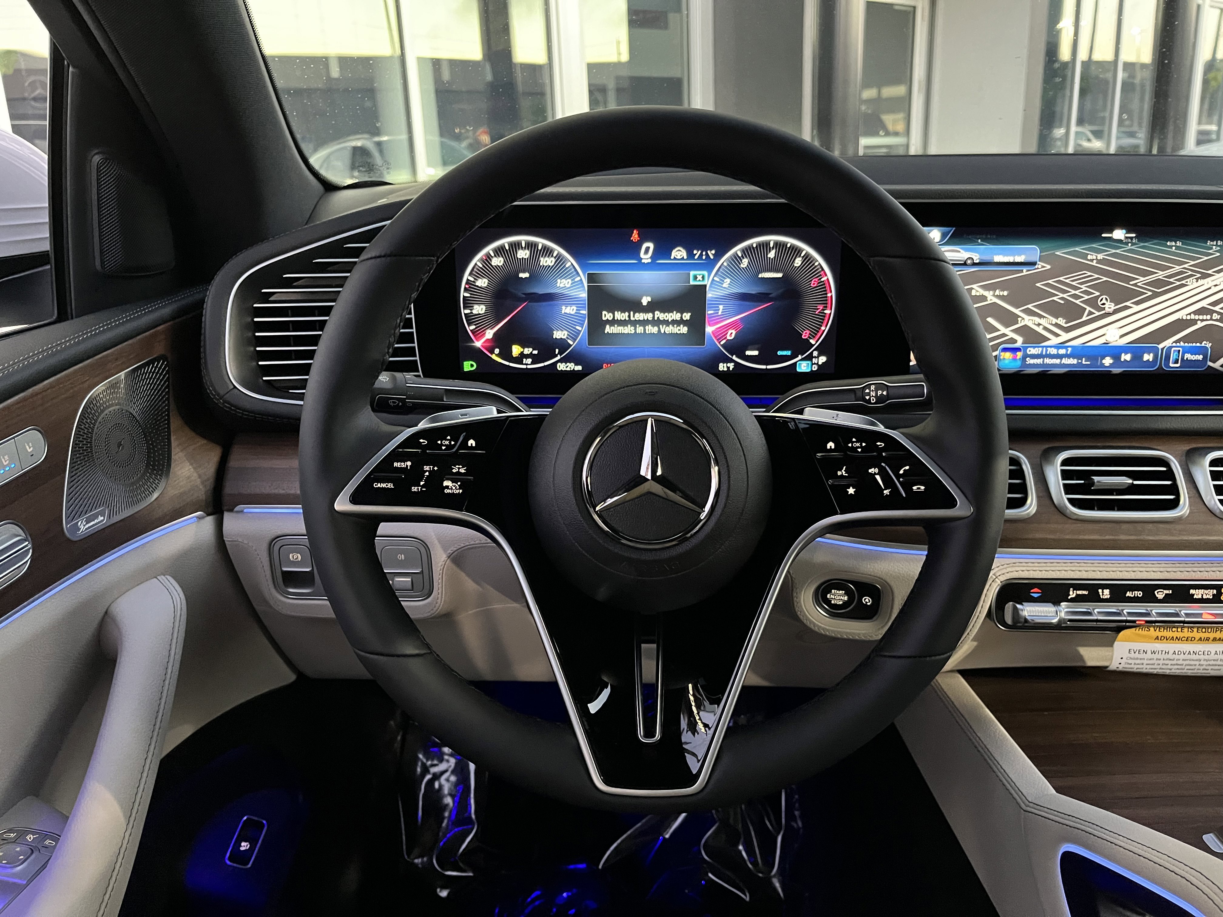 New 2026 MOONLIGHT WHITE Mercedes-Benz GLE 450 image 18