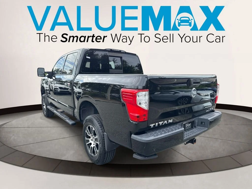 Used 2021 Black Nissan SV image 5