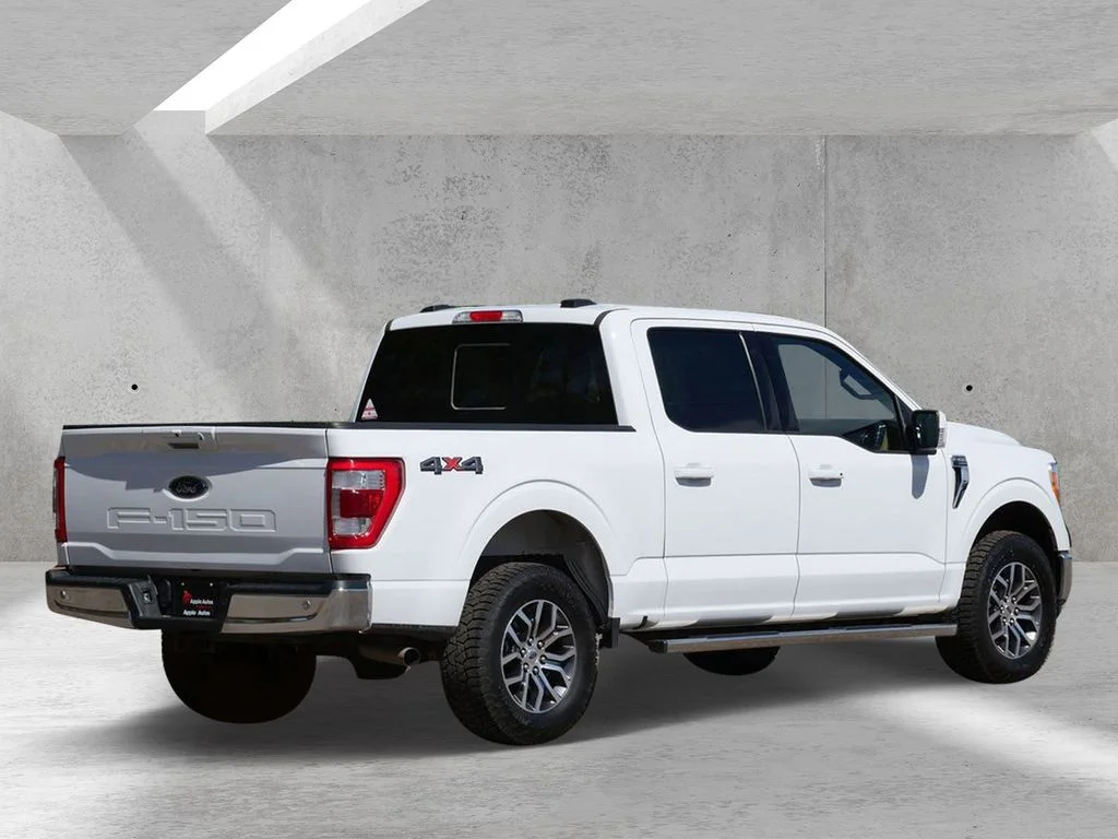 Used 2022 White Ford Lariat image 3