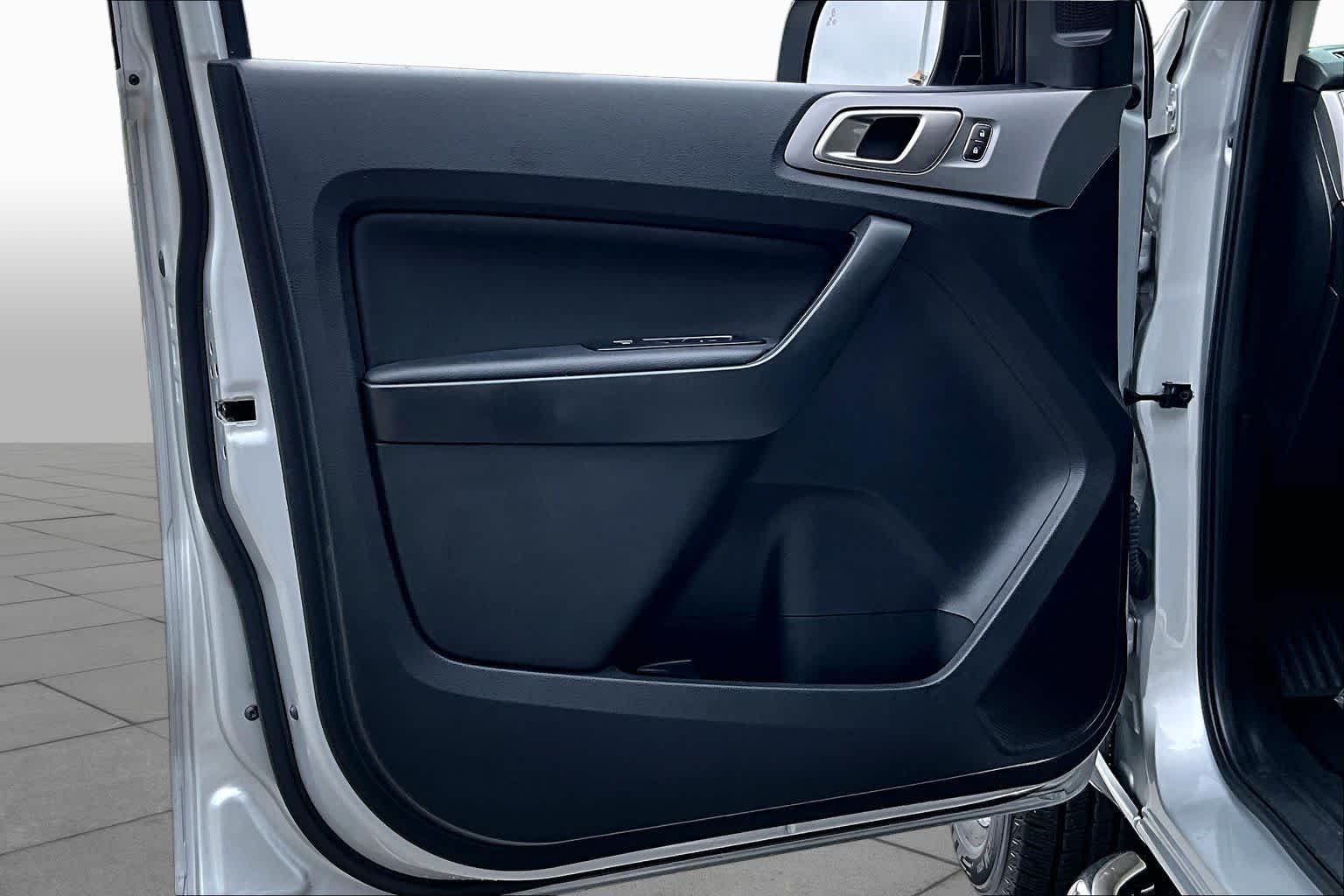 Used 2019 Ingot Silver Metallic Ford XLT image 21