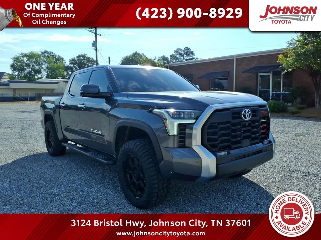 2023 Toyota Tundra Limited 3.4L 4WD CrewMax 5.5' Bed's photo