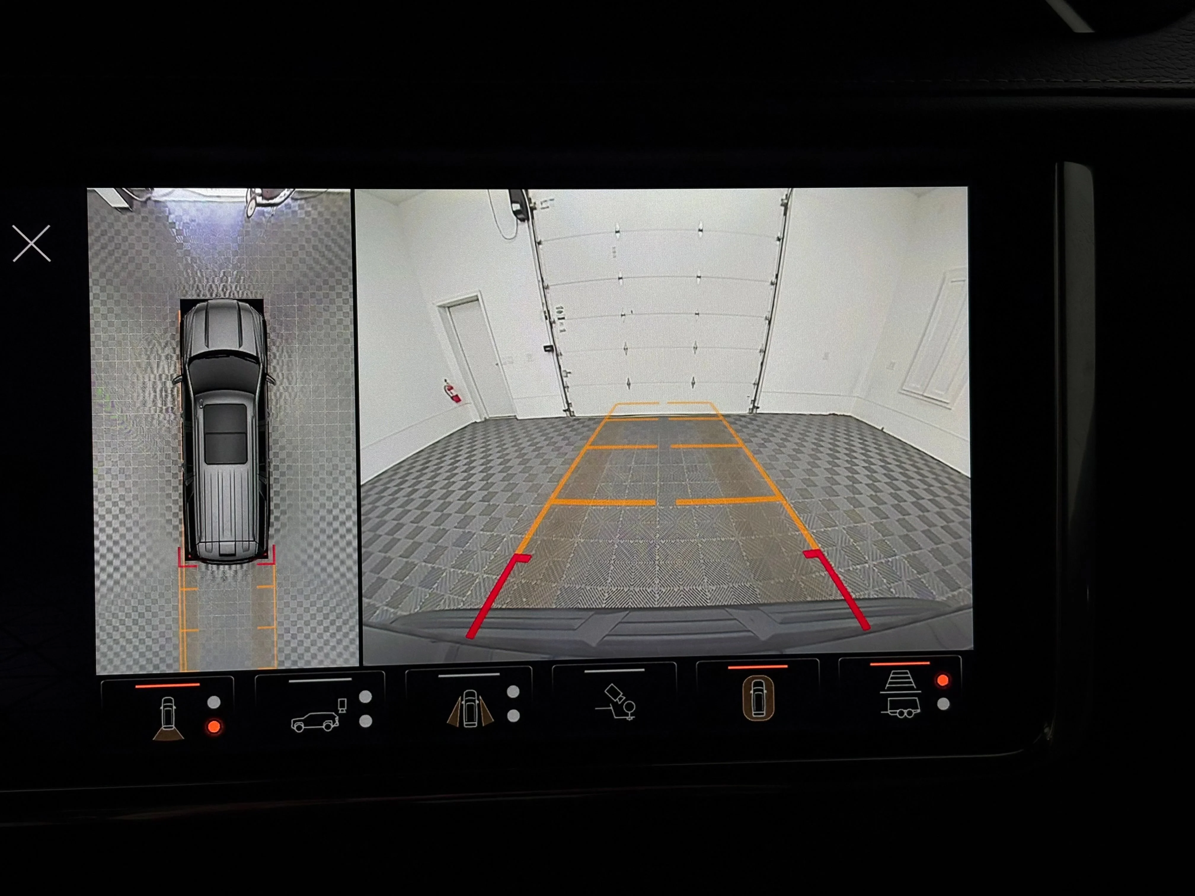Used 2023 Onyx Black GMC Denali Ultimate image 4