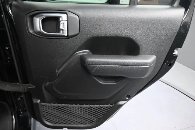 Used 2024 Black Jeep Rubicon image 22