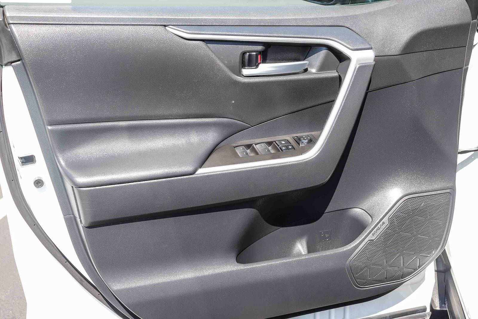 Certified Used 2023 Ice Toyota XLE image 26