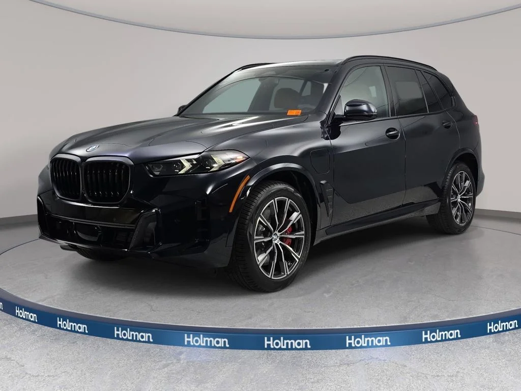 2026 BMW X5 xDrive50e's photo