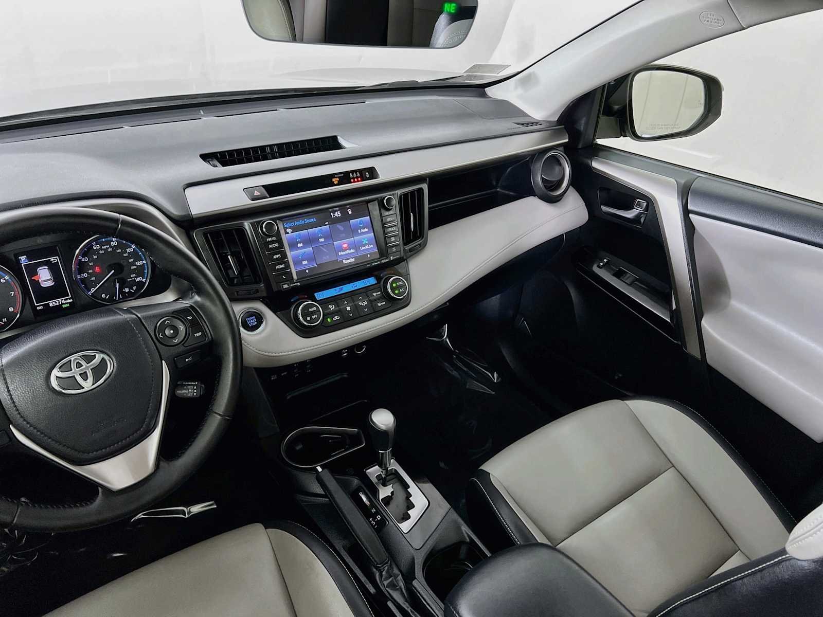 Used 2018 Silver Sky Metallic Toyota Limited image 24