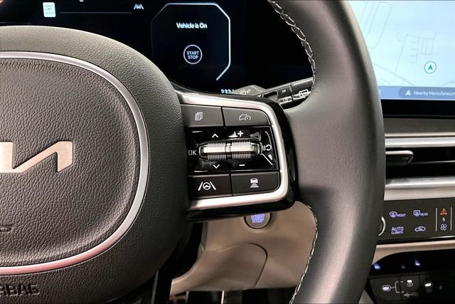 2025 Kia Sorento SX - Photo 28