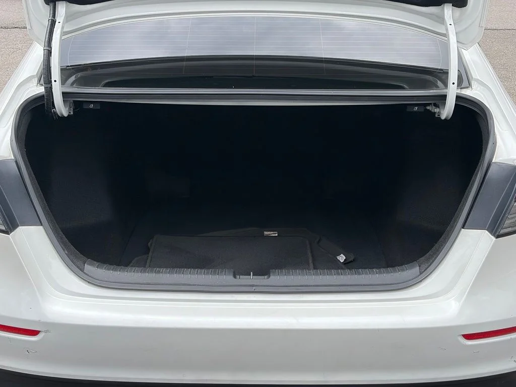 2023 Honda Accord Hybrid Sport - Photo 14