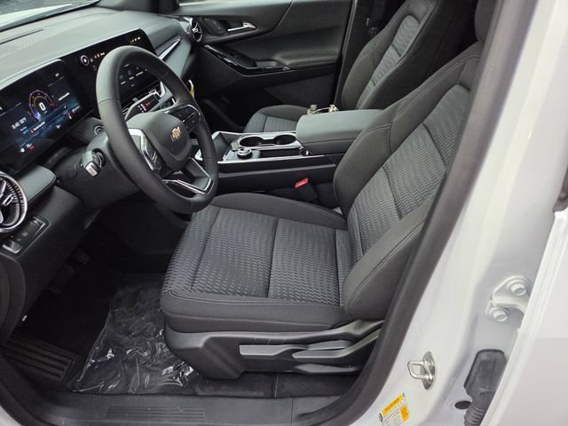 New 2026 Summit White Chevrolet LT image 6