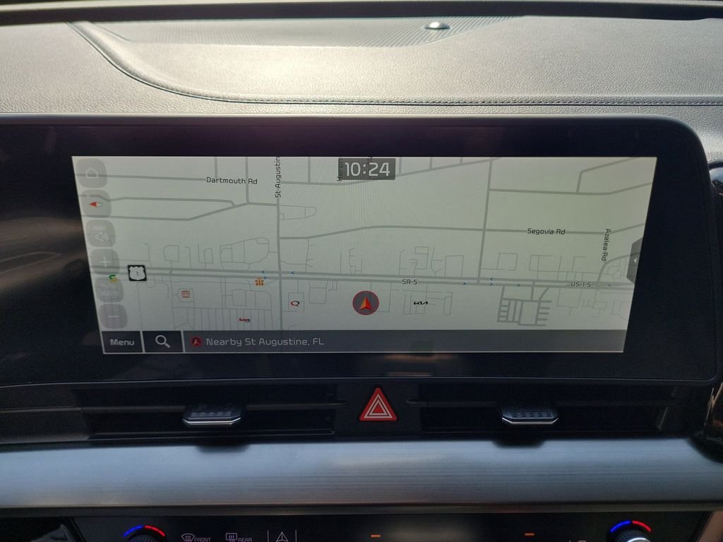 Used 2023 White Kia EX image 31
