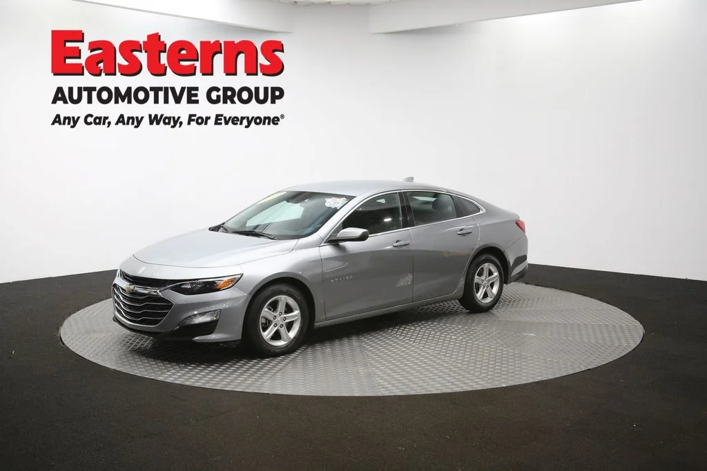 Used 2023 Gray Chevrolet LT image 55