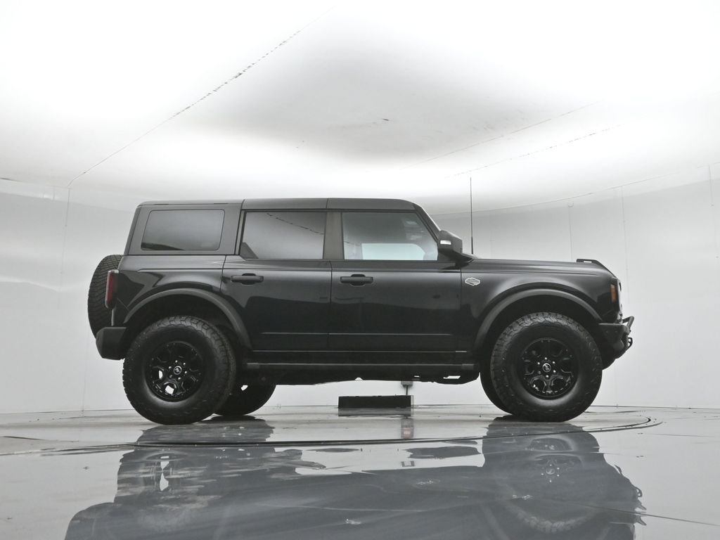 Certified Used 2022 Black Ford Wildtrak image 50