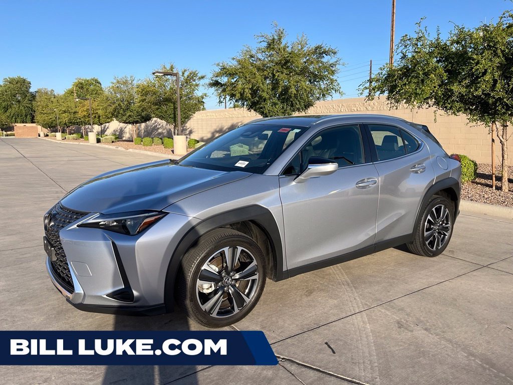 2025 Lexus UX Hybrid