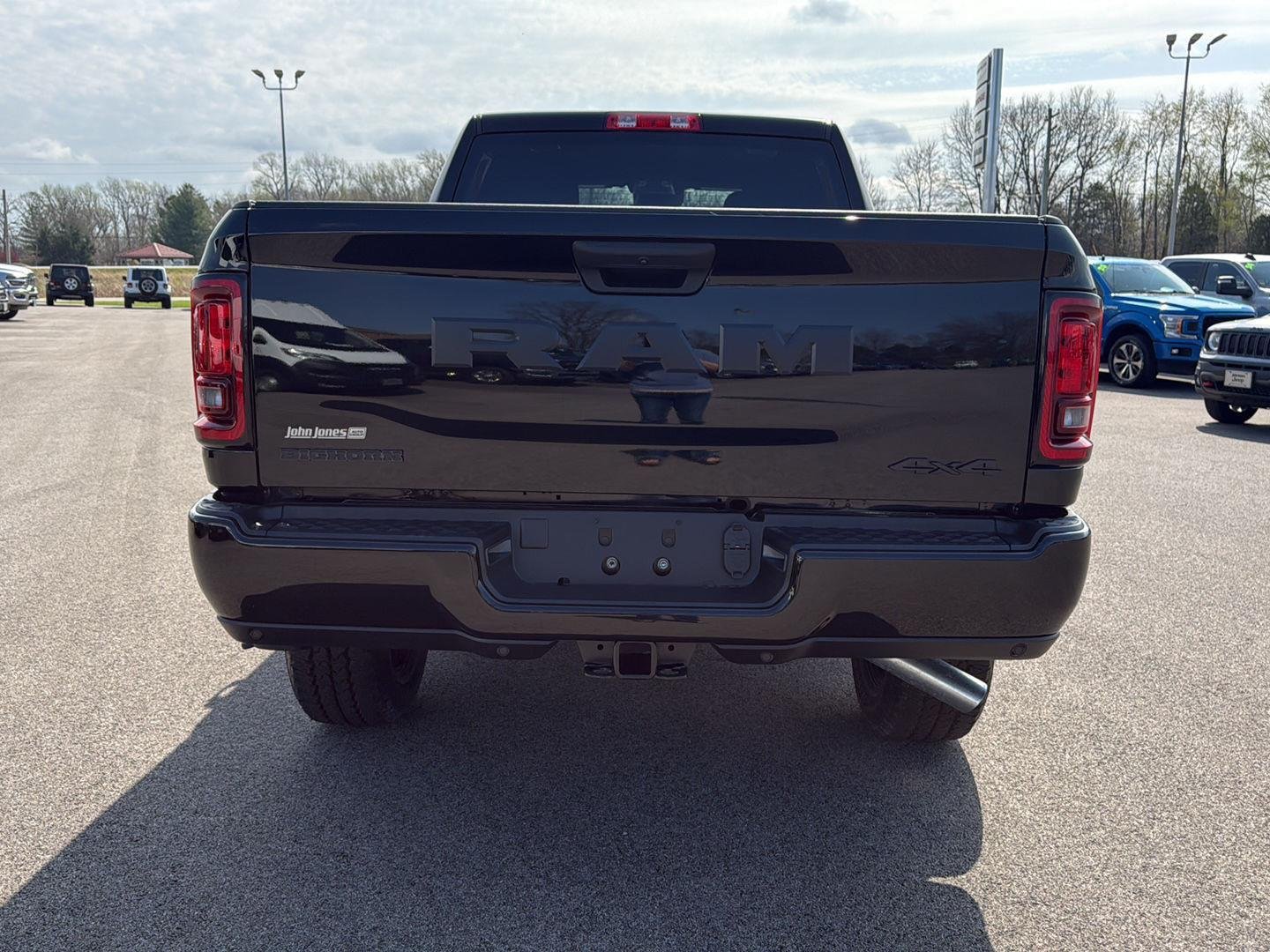New 2026 Diamond Black Crystal Pearl-Coat Exterior Paint RAM Big Horn image 15