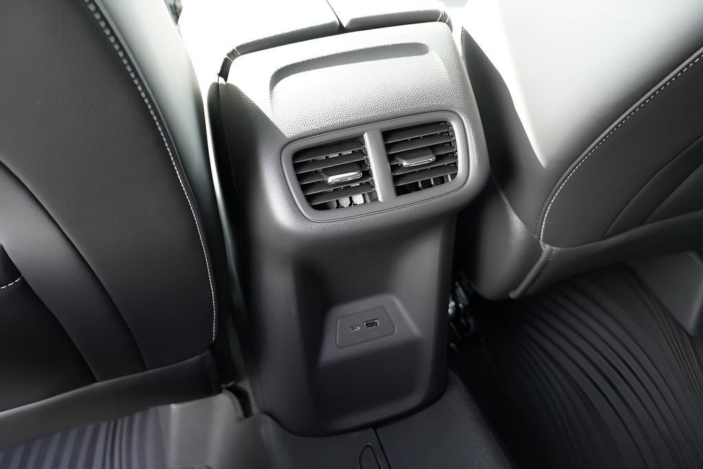 2026 Buick Envision Sport Touring - Photo 26