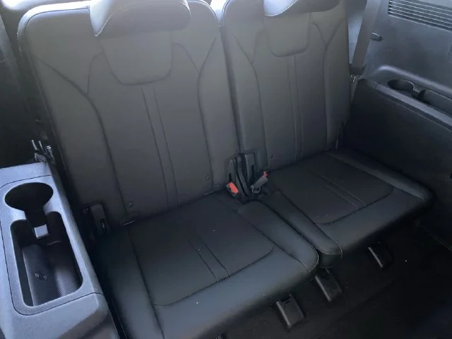 2023 Kia Sorento X-Line SX-P - Photo 13