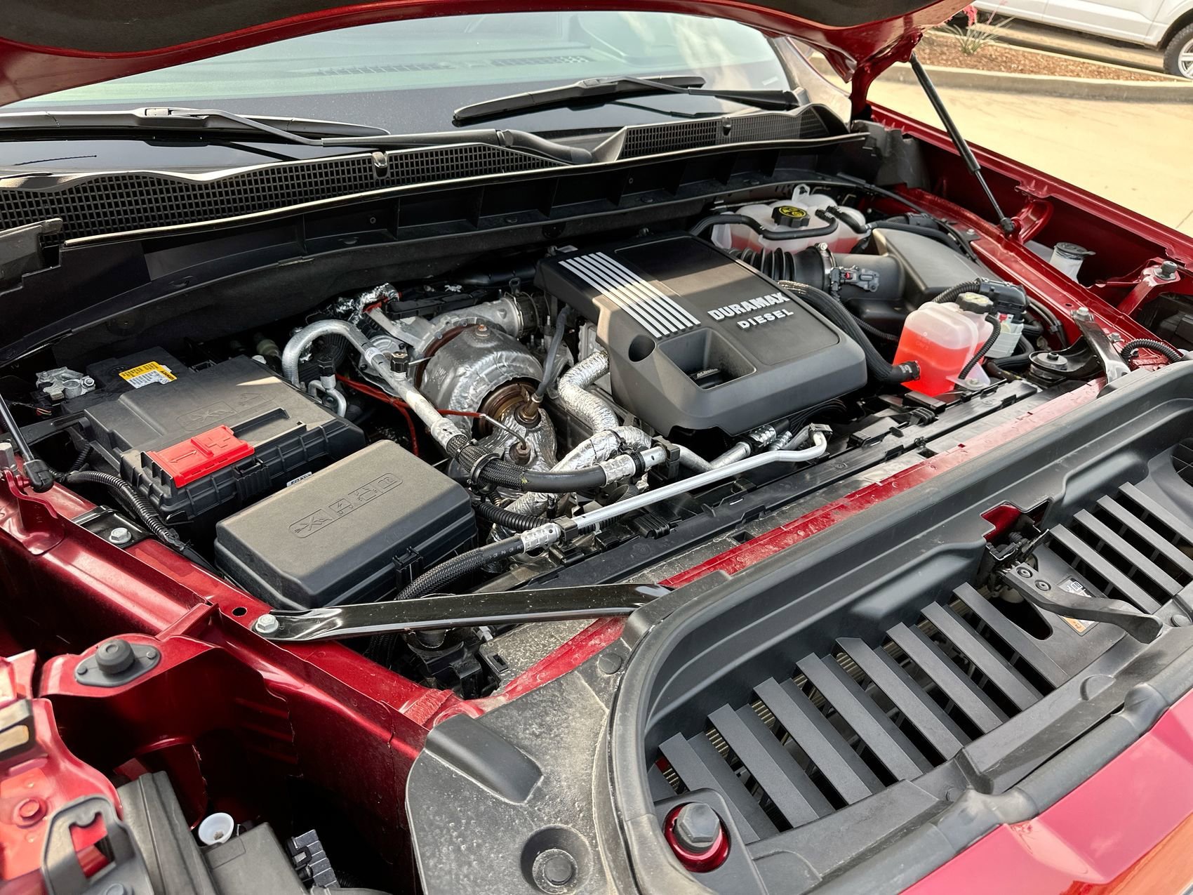 Used 2023 Volcanic Red Tintcoat GMC Elevation image 26