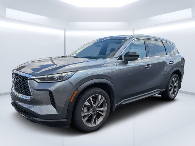 Used 2025 Gray INFINITI LUXE image 7