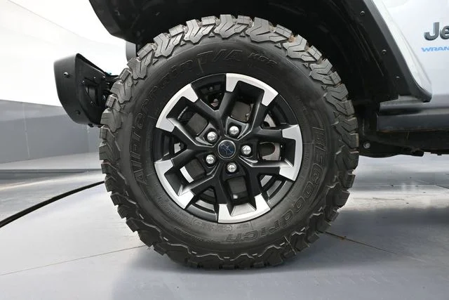 Certified Used 2024 Silver Jeep Rubicon 4xe image 22