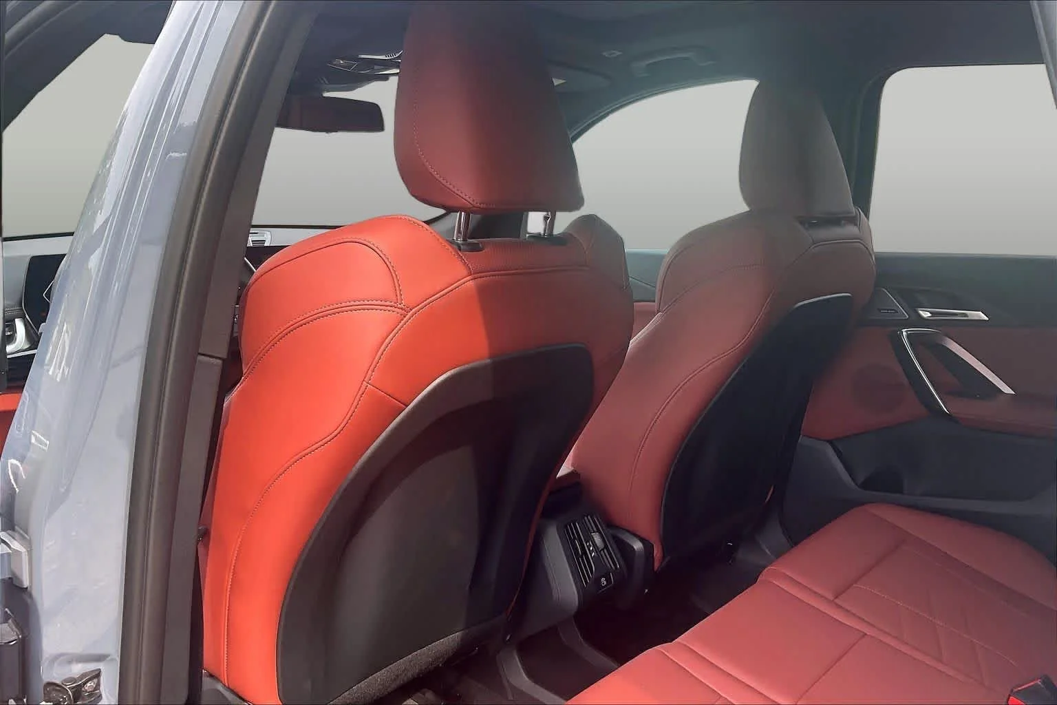 Used 2026 Storm Bay Metallic BMW xDrive28i image 22