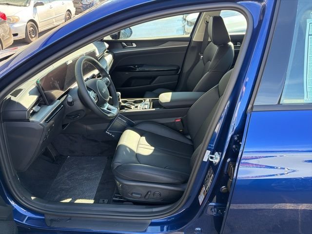 New 2026 Yacht Blue Kia EX image 13