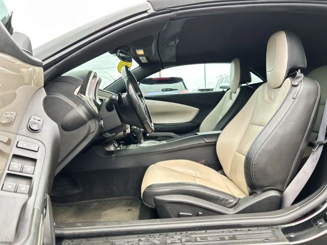 Used 2015 Black Chevrolet 2LT image 21
